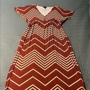 DESIGN History Maxi Dress